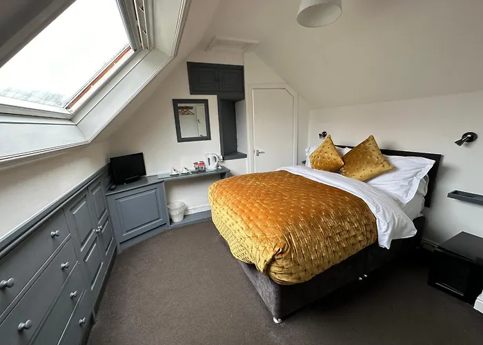The Barrington Guesthouse Hotel