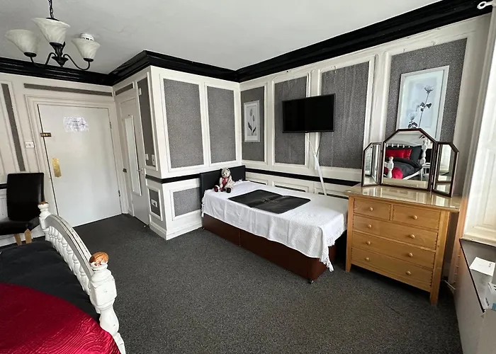 The Barrington Guesthouse Hotel